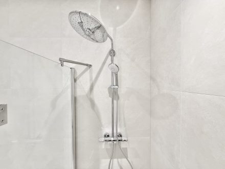 6908c5cb433c859d42d9d1d3_Hausing.com15