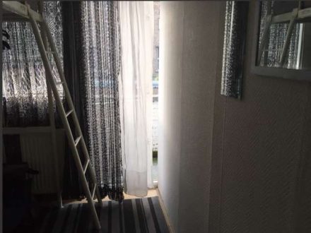 ce0e720802864c48bf49a6d10598abb2b4c323d7caf9eeef331e922b